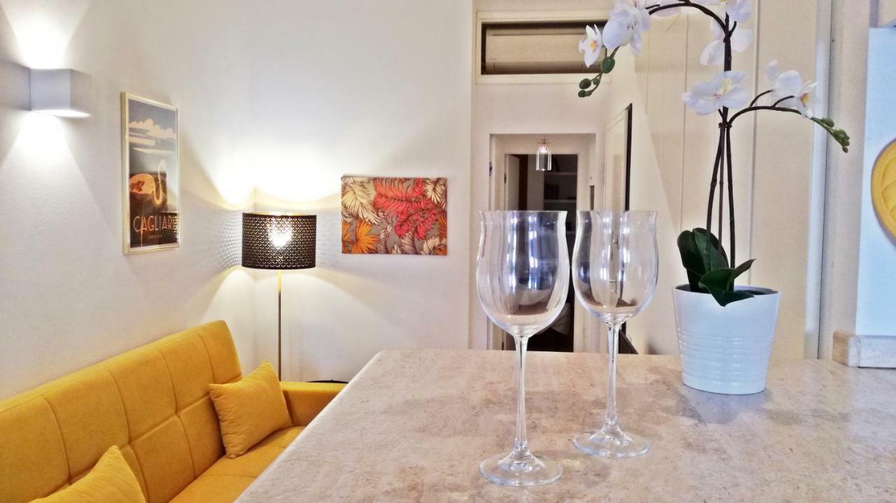 Mirtì boutique Apartment heart Cagliari Extérieur photo